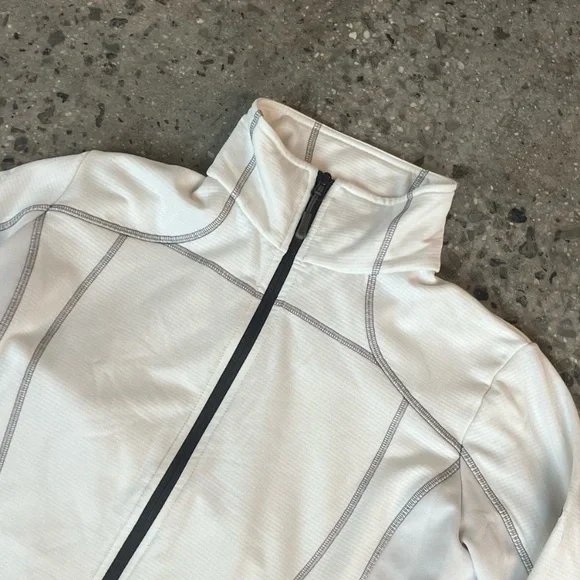 Salewa Women’s White Turmalin Jacket XXL - Picture 5 of 16